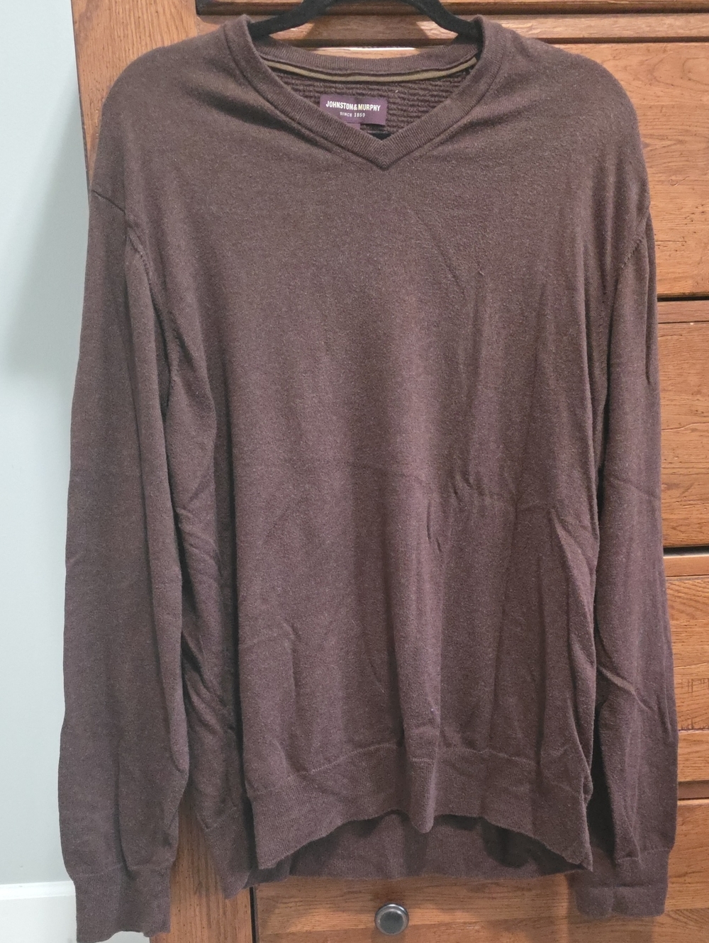 Johnston & Murphy Men's Dark Brown V-Neck Sweater